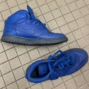 Worn men’s Nike Sneaker